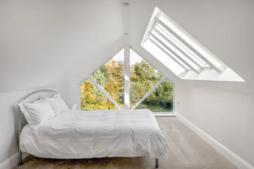 Longmead Shenfield 435m New Build Traditional Home three floors double bedroom skyline windows natural light