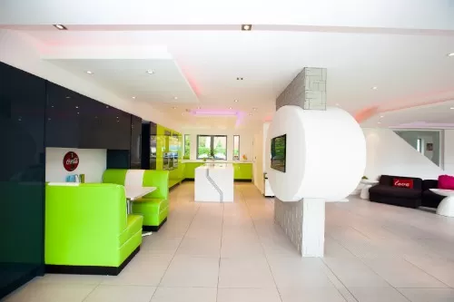 Dutch Shenfield Hutton Mount Essex Open Plan Kitchen Island Kitchen Diner