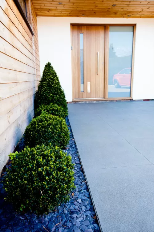 Piran Hutton Shenfield Essex Major Contemporary Extension Refurbishment frosted glass white render grey zinc timber cladding