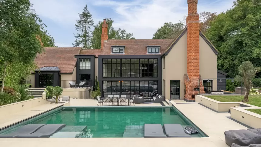 1.Templeton House Chelmsford Extension Refurbishment Contemporary Swimming Pool Afresco Dining